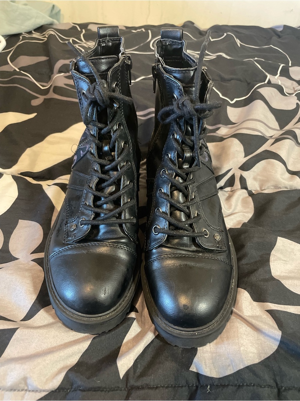 Guess Black Leather Lace-Up Combat Boots